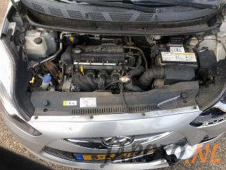 Hyundai Ix20 iX20 (JC), SUV, 2010 / 2019 1.6i 16V picture 17