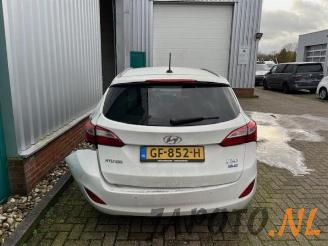 Hyundai I-30 i30 Wagon (GDHF5), Combi, 2012 1.6 GDI Blue 16V picture 3
