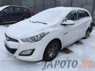 Hyundai I-30 i30 Wagon (GDHF5), Combi, 2012 1.6 GDI Blue 16V picture 5