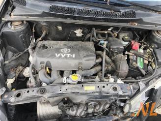 Toyota Yaris Yaris (P1), Hatchback, 1999 / 2005 1.5 TS 16V VVT-i picture 11