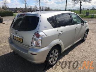 Toyota Corolla-verso Corolla Verso (R10/11), MPV, 2004 / 2009 2.2 D-4D 16V picture 4