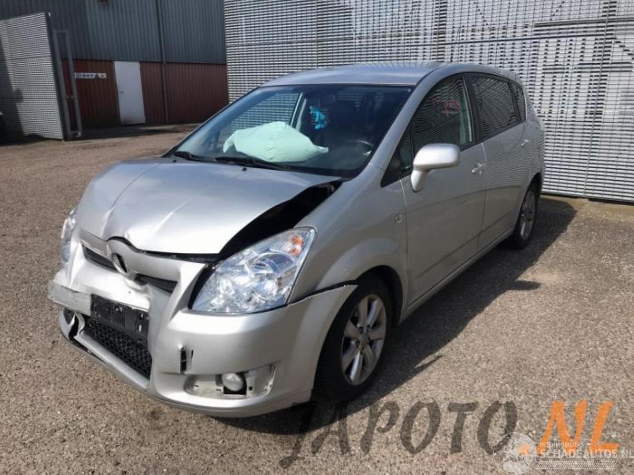 Toyota Corolla-verso Corolla Verso (R10/11), MPV, 2004 / 2009 2.2 D-4D 16V