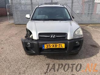 Hyundai Tucson Tucson (JM), SUV, 2004 / 2010 2.0 16V CVVT 4x2 picture 3