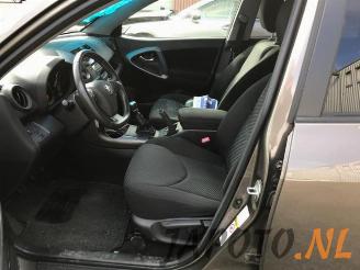 Toyota Rav-4 RAV4 (A3), Terreinwagen, 2005 / 2012 2.0 16V Valvematic 4x2 picture 15