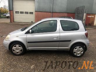 Toyota Yaris Yaris (P1), Hatchback, 1999 / 2005 1.3 16V VVT-i picture 2