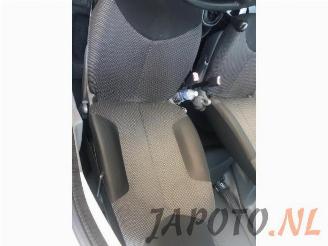 Toyota Aygo Aygo (B10), Hatchback, 2005 / 2014 1.0 12V VVT-i picture 13