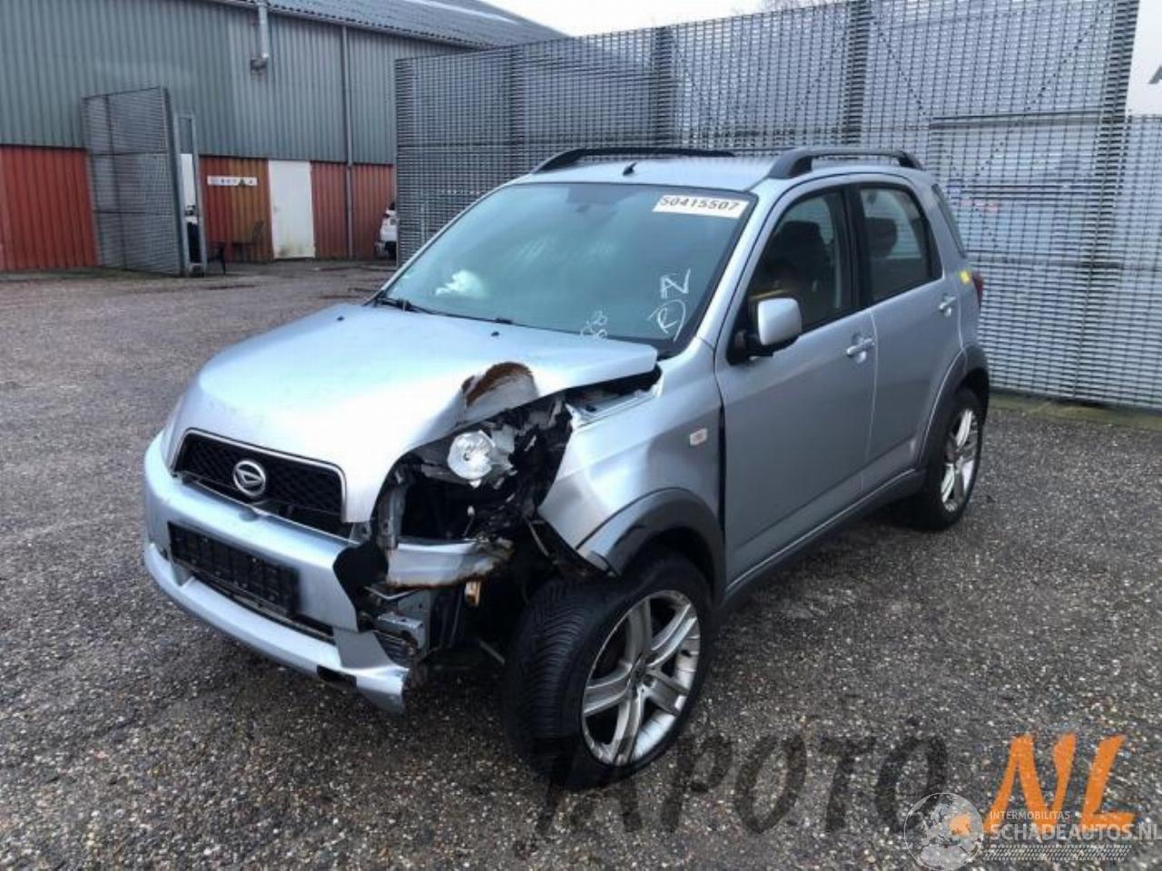 Daihatsu Terios Terios (J2), Terreinwagen, 2005 1.5 16V DVVT 4x4 Euro 4