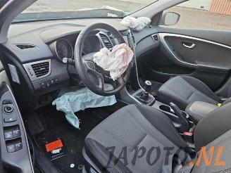 Hyundai I-30 i30 (GDHB5), Hatchback, 2011 1.6 GDI Blue 16V picture 15
