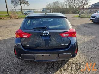 Toyota Auris Auris (E18), Hatchback 5-drs, 2012 / 2019 1.8 16V Hybrid picture 4