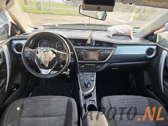 Toyota Auris Auris (E18), Hatchback 5-drs, 2012 / 2019 1.8 16V Hybrid picture 9