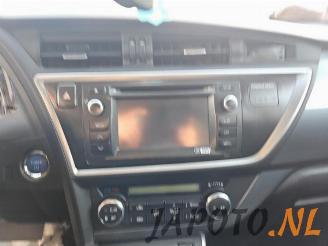 Toyota Auris Auris (E18), Hatchback 5-drs, 2012 / 2019 1.8 16V Hybrid picture 10