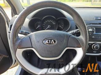 Kia Picanto Picanto (TA), Hatchback, 2011 / 2017 1.0 12V picture 11
