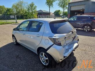 Toyota Yaris Yaris III (P13), Hatchback, 2010 / 2020 1.5 16V Hybrid picture 3