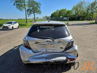 Toyota Yaris Yaris III (P13), Hatchback, 2010 / 2020 1.5 16V Hybrid picture 4