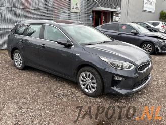 Kia Cee d Ceed Sportswagon (CDF), Combi 5-drs, 2018 1.0i T-GDi 12V picture 7