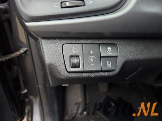 Kia Rio Rio IV (YB), Hatchback, 2017 1.0i T-GDi 100 12V picture 14