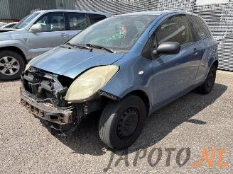 Sloopauto Toyota Yaris Yaris II (P9), Hatchback, 2005 / 2014 1.0 12V VVT-i 2006/10