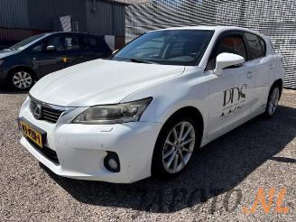 Auto da rottamare Lexus Ct CT 200h, Hatchback, 2010 1.8 16V 2011/5