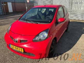 Vrakbiler auto Toyota Aygo Aygo (B10), Hatchback, 2005 / 2014 1.0 12V VVT-i 2007/12