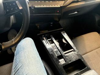 Opel Astra Sports Tourer 1.2 Turbo BTW! NAP! picture 19