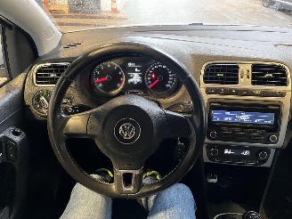 Volkswagen Polo 1.2 TSI 90 PK! picture 15