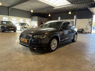 Schadeauto Audi A3 Sportback 1.6 TDI Ambition Pro Line S 2013/9