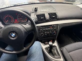 BMW 1-serie 116i Business Line NAP! picture 21