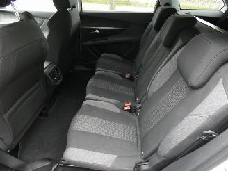 Peugeot 5008 1.2 PT BL. Executive 7 persoons picture 14