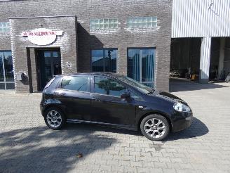  Fiat Punto Evo 0.9 TwinAir Pop 2013/9