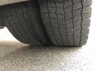 DAF CF 410 Skycab picture 14