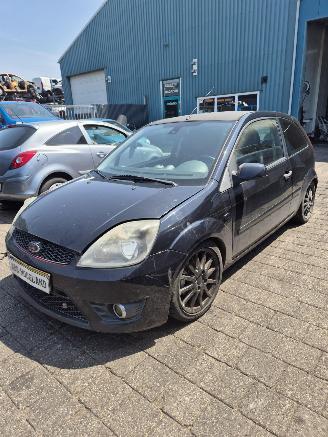 Ford Fiesta 5 (JD/JH) Hatchback 1.6 16V (FYJA(Euro 5)) [74kW] 5-BAK picture 3