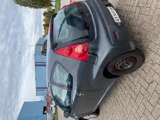 Citroën C1 Hatchback 1.0 12V (1KR-FE(CFB)) [50kW] 5-BAK picture 4