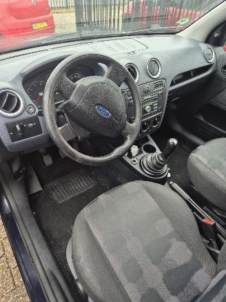 Ford Fusion Combi 1.4 16V (FXJA(Euro 4)) [59kW] 5-BAK picture 8