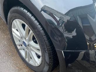 Ford Focus Focus 3 Hatchback 1.0 Ti-VCT EcoBoost 12V 100 (M2DA(Euro 5) picture 19