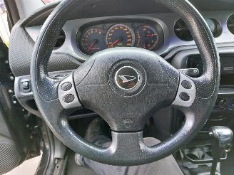 Daihatsu YRV Turbo YRV (M2) Hatchback 1.3 16V DVVT  (K3-VET) [95kW] picture 9