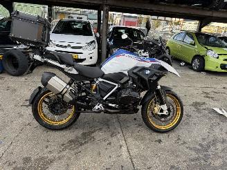 skadebil motor BMW R 1250 GS 100KW All-Road Topkoffer 2019/1
