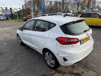Ford Fiesta 1.1 52KW Clima 5-Deurs NAP picture 4
