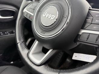 Jeep Renegade 1.4 MultiAir 103KW Clima Navi Pano Longitude picture 13