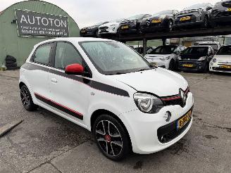 Unfallwagen Renault Twingo 0.9 TCE 66KW Clima Navi Camera Led Dynamique NAP 2014/1
