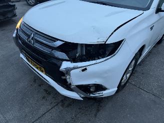 Mitsubishi Outlander 2.0 PHEV 89KW Autom. Clima Navi Led Business Edition NAP picture 15