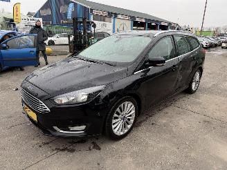 Ford Focus 1.0 92KW Clima Navi Titanium Edition NAP picture 2