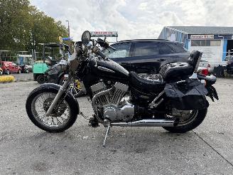  Suzuki Intruder C 1400 CS Chopper 45KW 1998/1