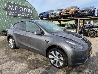Tesla Model Y 75 kWh Long Range AWD 258KW Pano Clima Navi picture 2