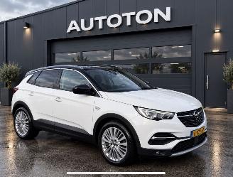 Schadeauto Opel Grandland X 1.2 Turbo 96KW Pano Clima Navi Business Edition NAP 2018/6