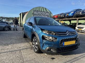 skadebil auto Citroën C4 cactus 1.2 pure tech Feel 2019/1