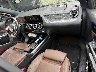 Mercedes GLA 250 e 118KW Pano Sfeerverlichting Clima Navi AMG-Line picture 9