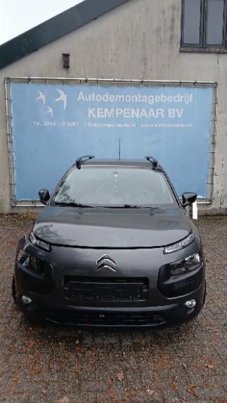 rozbiórka samochody osobowe Citroën C4 C4 Cactus (0B/0P) Hatchback 5-drs 1.2 PureTech 82 12V (EB2F(HMZ)) [60k=
W]  (09-2014/...) 2016/10