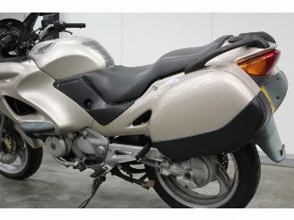 Honda NTV 650 Deauville picture 6