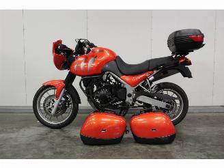 skadebil motor Triumph Tiger  2004