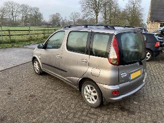 Toyota Yaris-verso gereserveerd picture 6